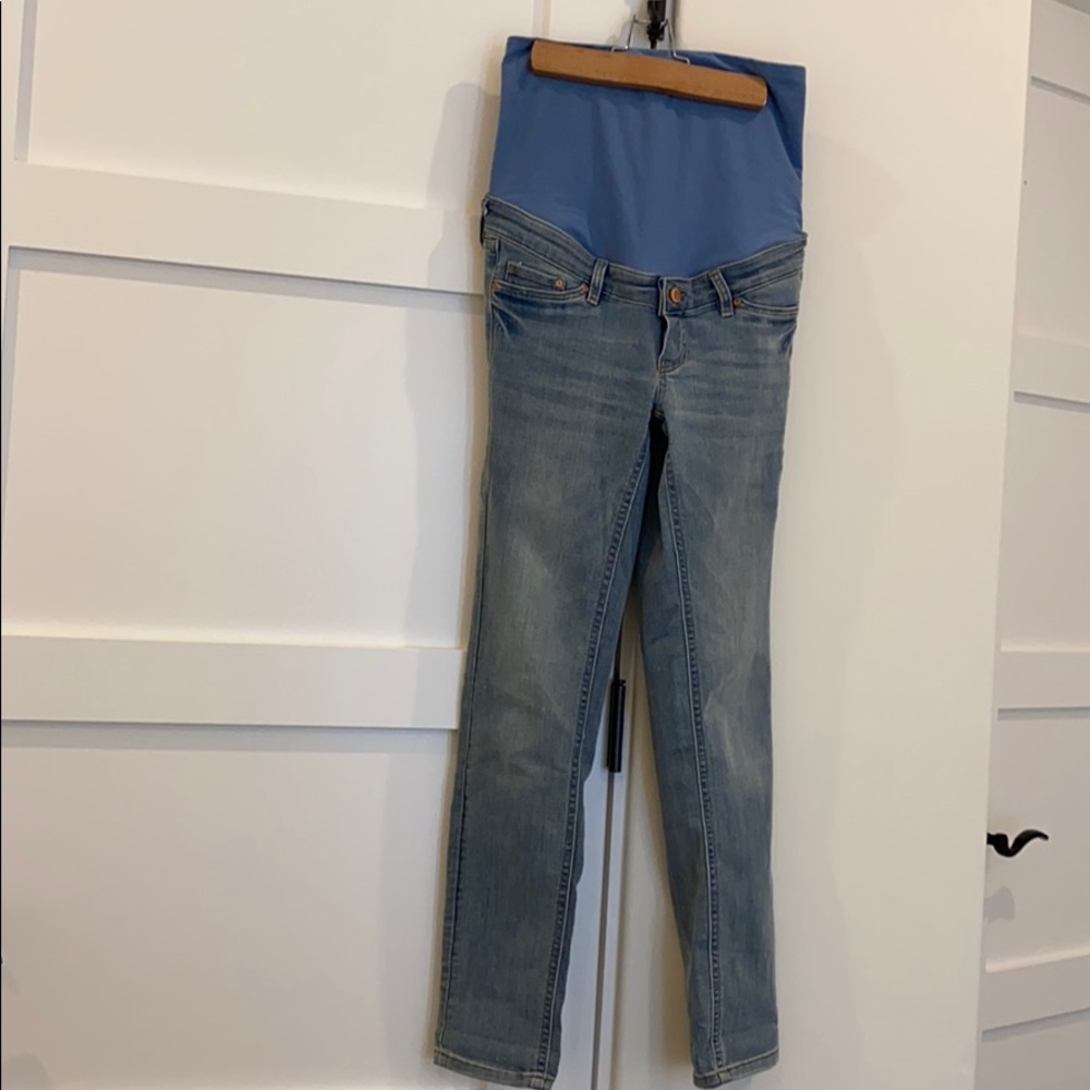 H&M Maternity jeans size 4